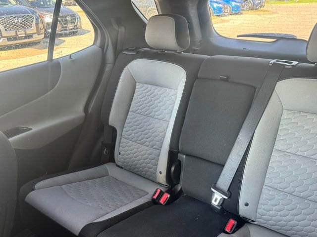 Used 2021 Chevrolet Equinox LS w/ LS Convenience Package image 21