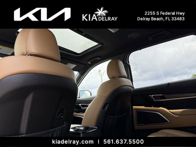 Used 2020 Kia Telluride SX w/ Towing Package image 17
