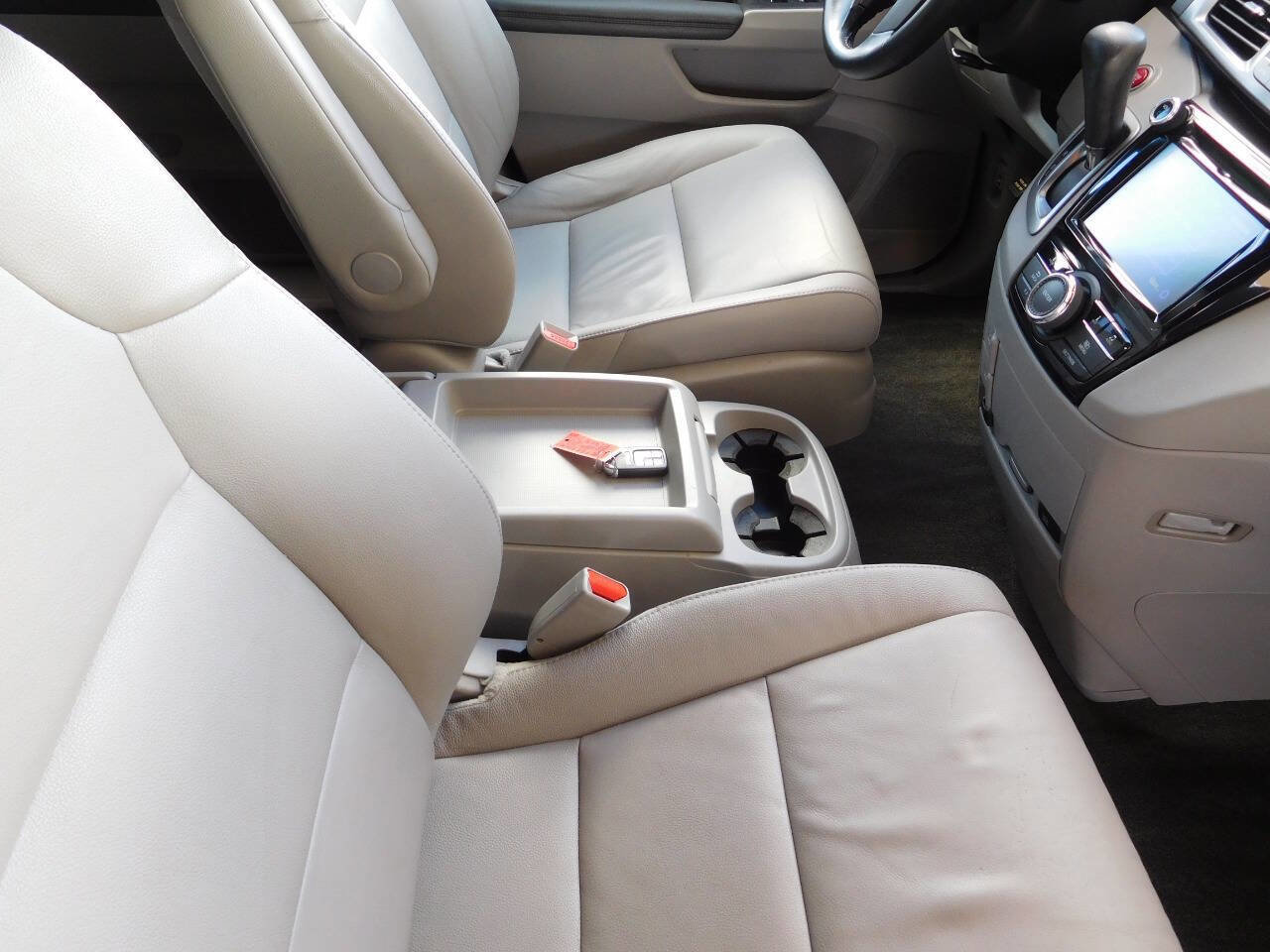 Used 2014 Honda Odyssey EX-L image 18