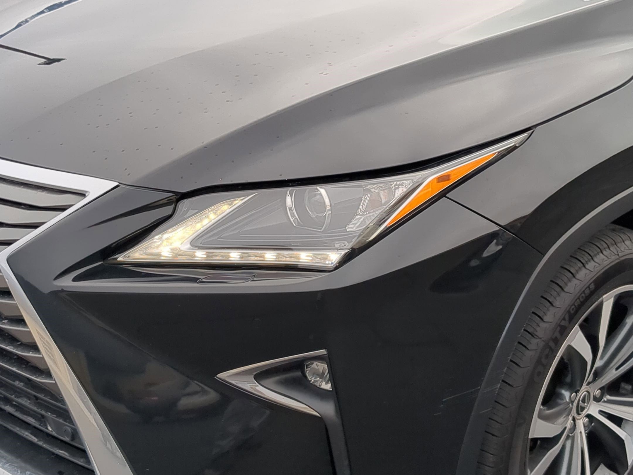Used 2019 Lexus RX 450h AWD w/ Navigation Package image 12