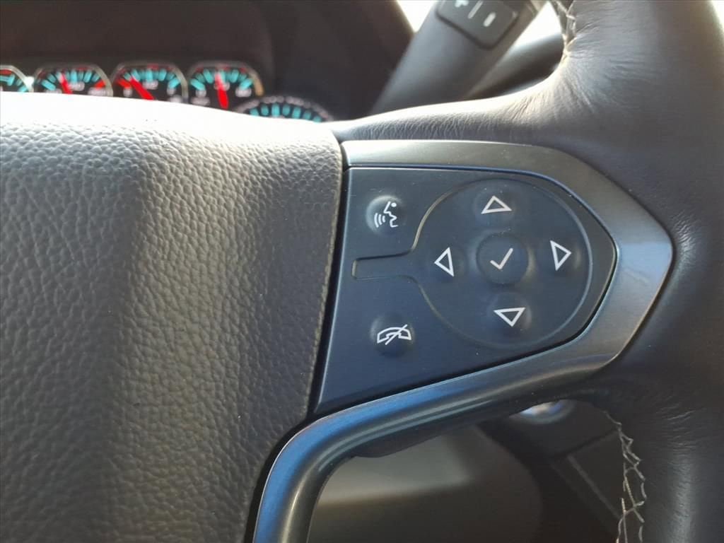 Used 2019 Chevrolet Suburban Premier w/ RST 6.2L Performance Edition RWD image 31
