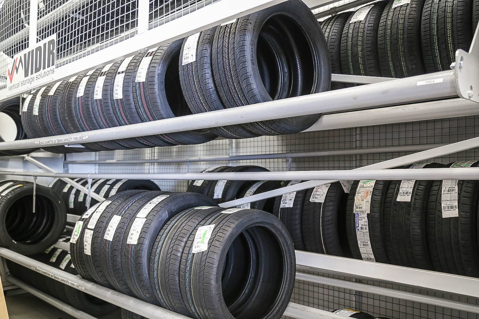 Used 2025 Cadillac Escalade ESV V image 40