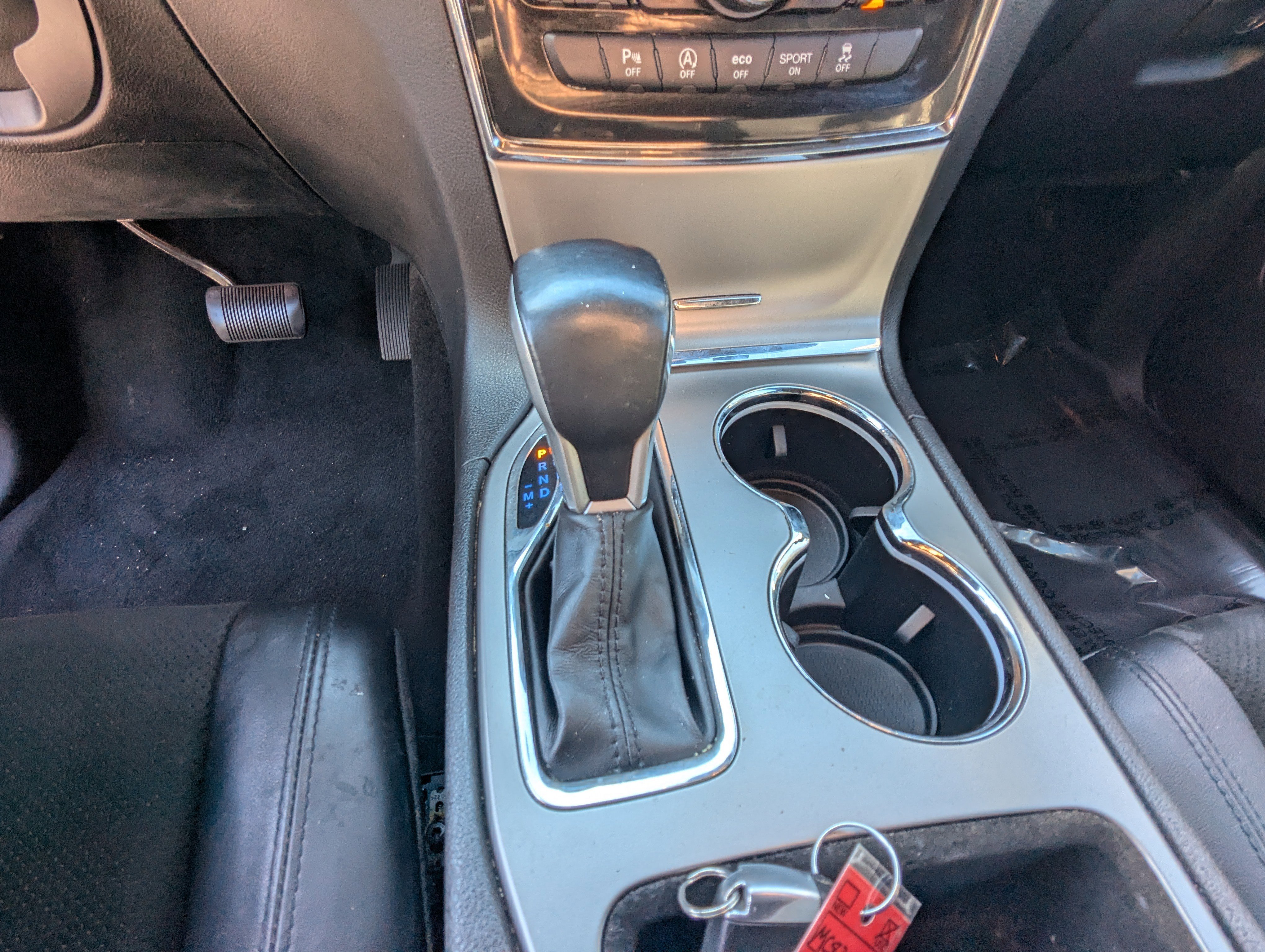 Used 2021 Jeep Grand Cherokee Laredo X image 24