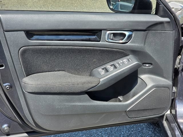 Used 2025 Honda Civic Sport image 19