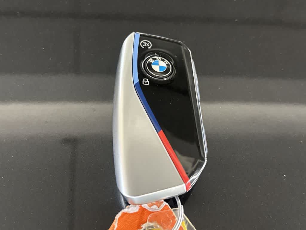 Used 2024 BMW 540i xDrive AWD/4WD image 27