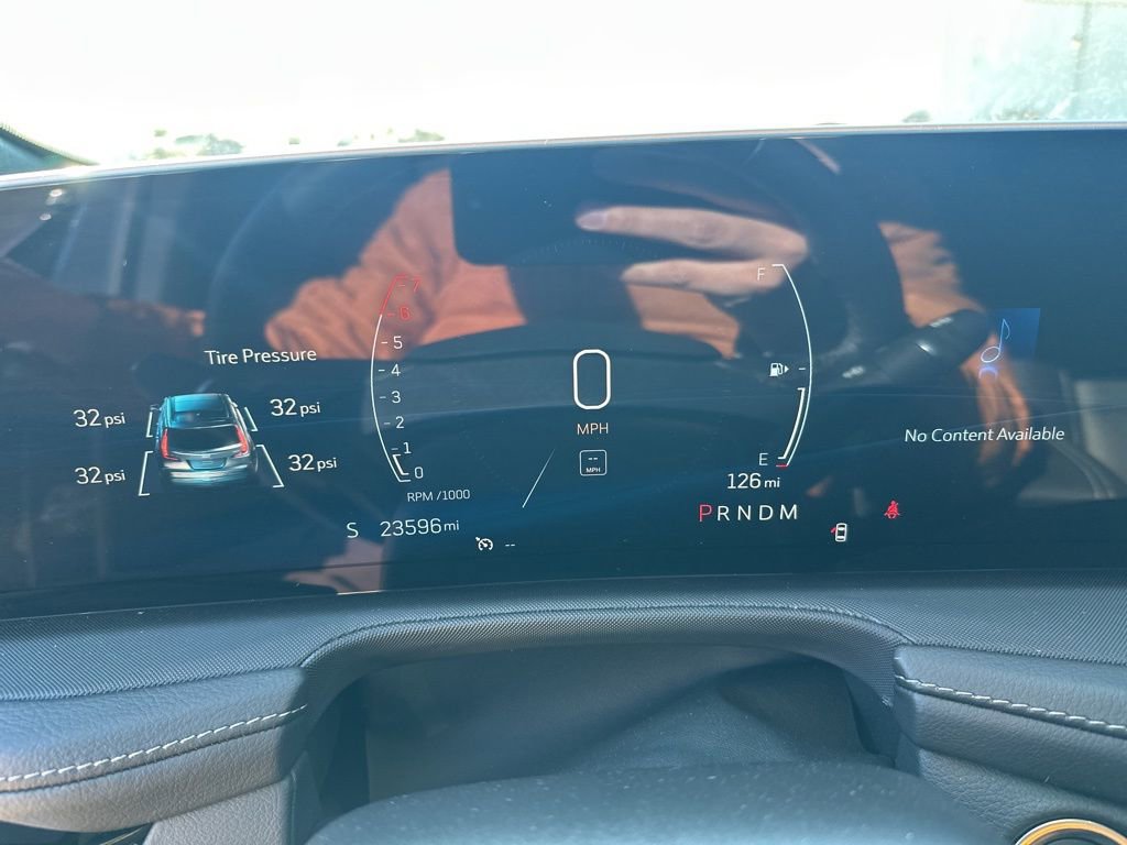 Certified 2024 Cadillac XT4 Luxury w/ Cold Weather Package image 23