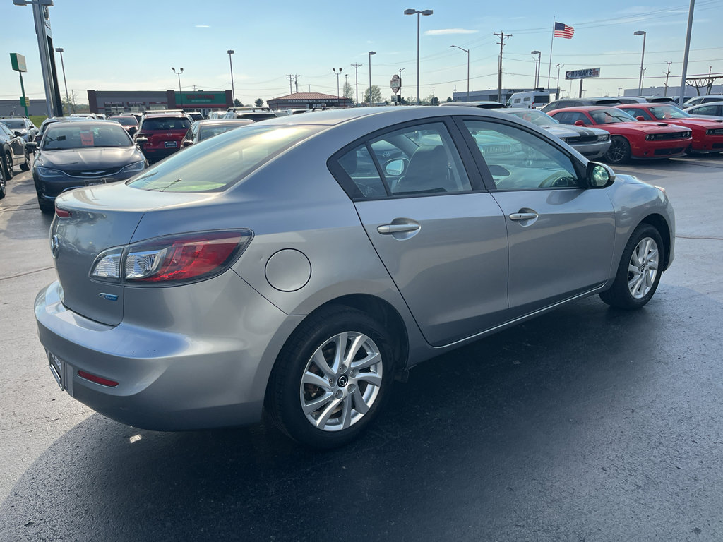 Used 2013 MAZDA MAZDA3 i Grand Touring image 7