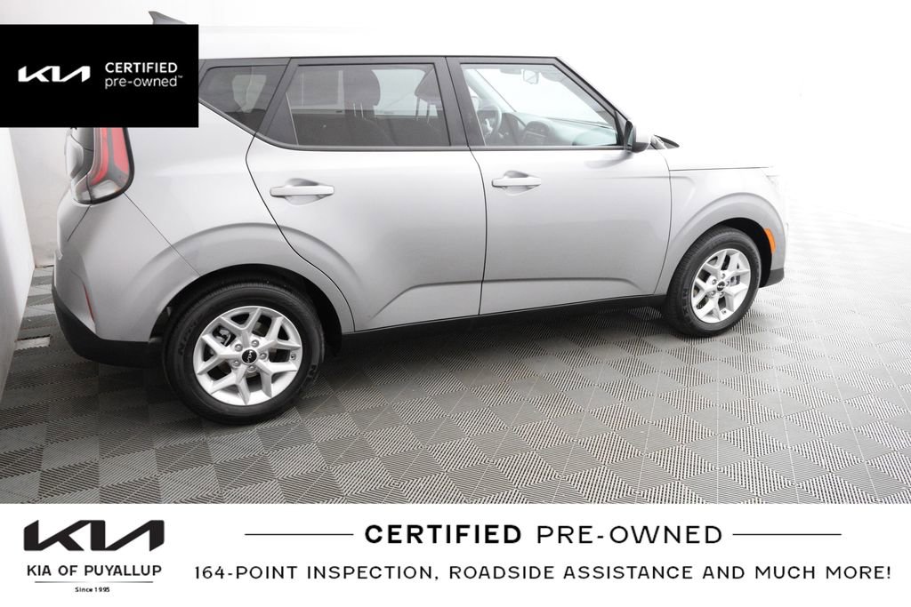 Certified 2025 Kia Soul S FWD image 5