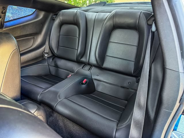 Used 2016 Ford Mustang GT Premium w/ GT Performance Package RWD image 9