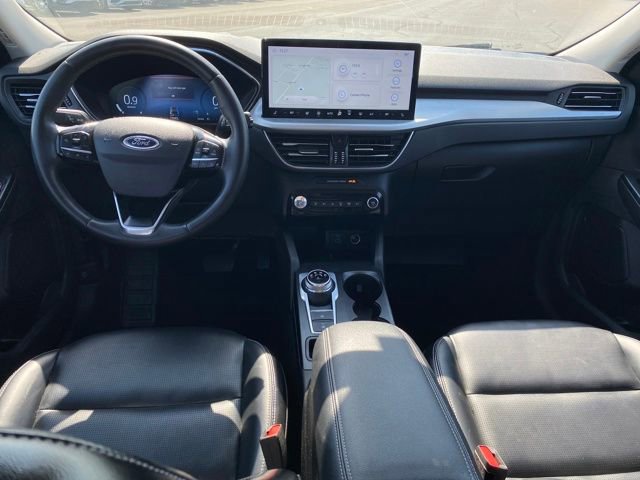 Used 2023 Ford Escape Platinum AWD/4WD image 5