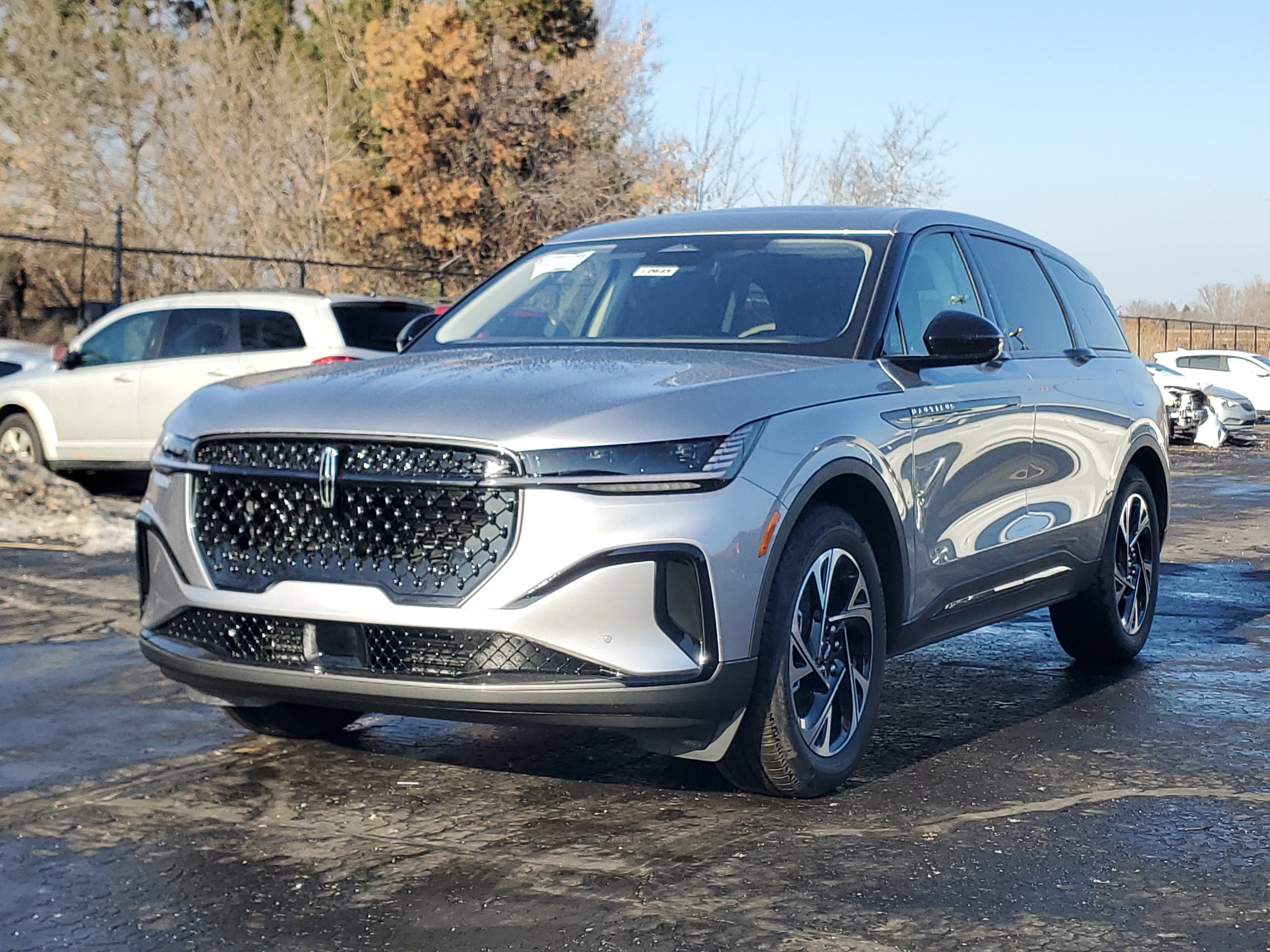 New 2026 Lincoln Nautilus Premier w/ Equipment Group 102A image 2