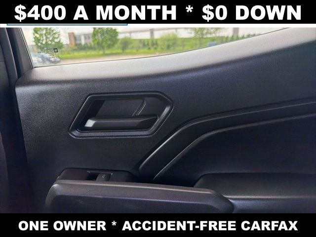 Used 2024 Chevrolet Colorado W/T RWD image 31