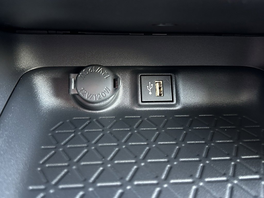 New 2025 Toyota RAV4 XLE image 29