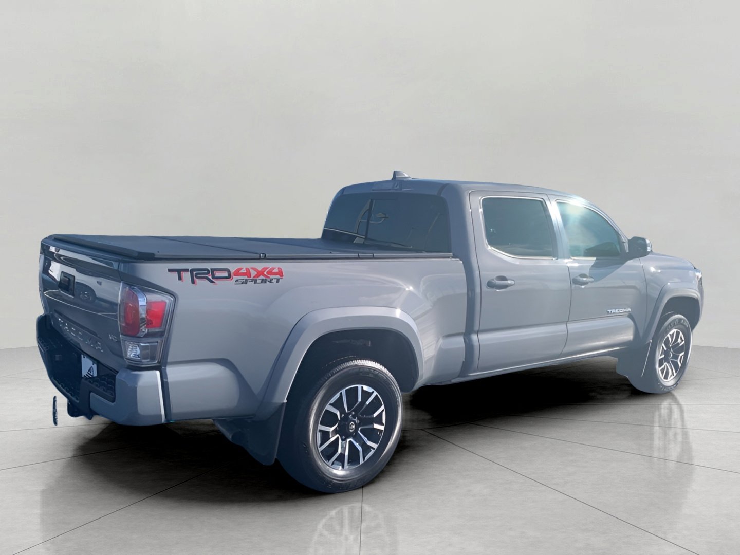 Used 2021 Toyota Tacoma TRD Sport AWD/4WD image 6