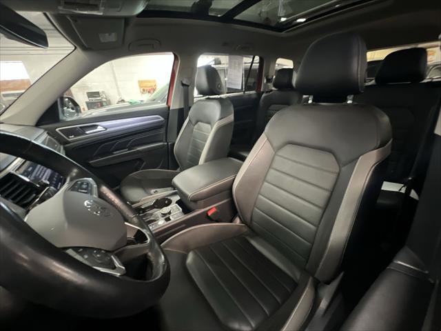 Certified 2021 Volkswagen Atlas SEL Premium image 11