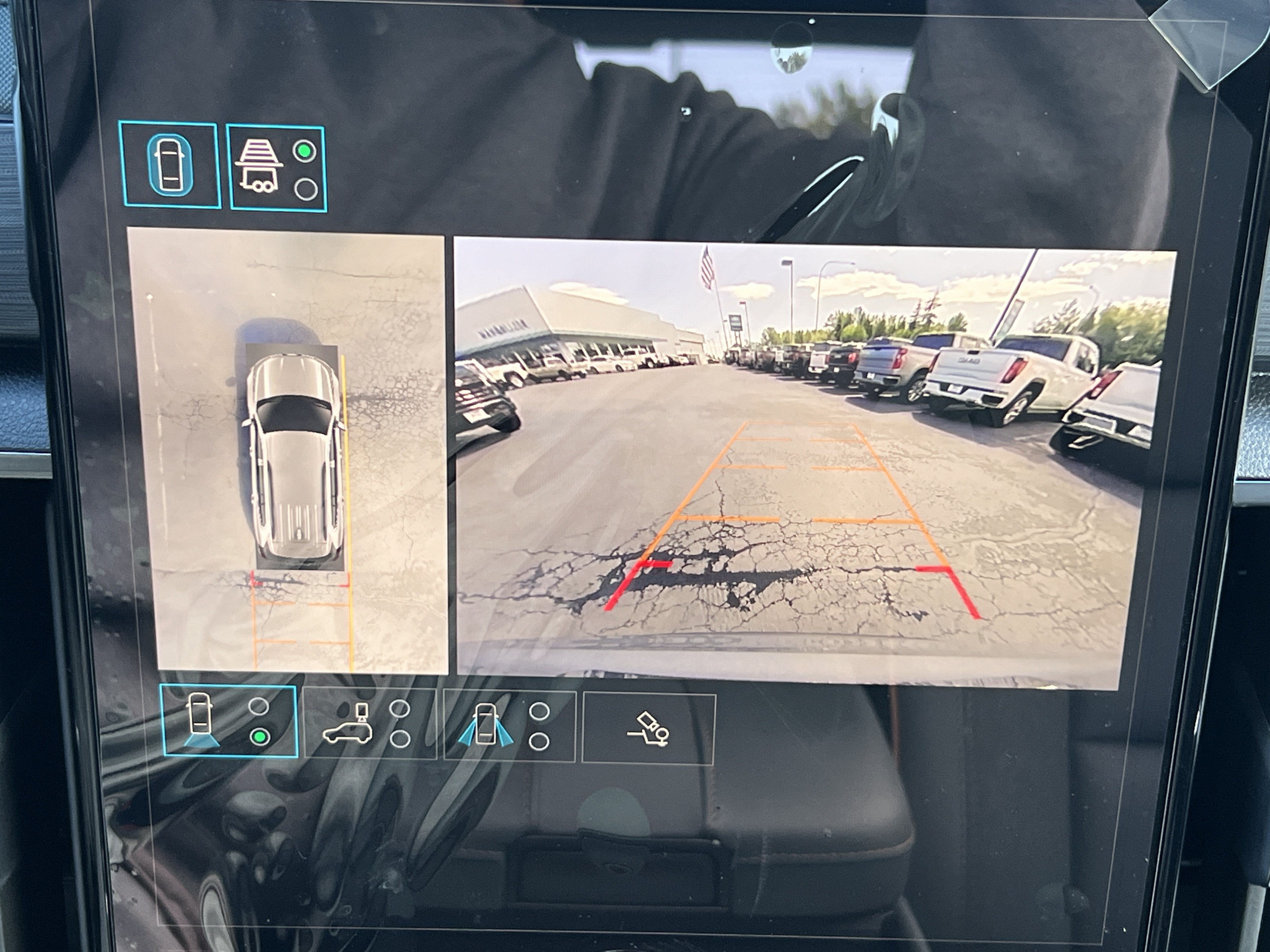 New 2026 GMC Acadia AT4 w/ Luxury Package AWD/4WD image 14