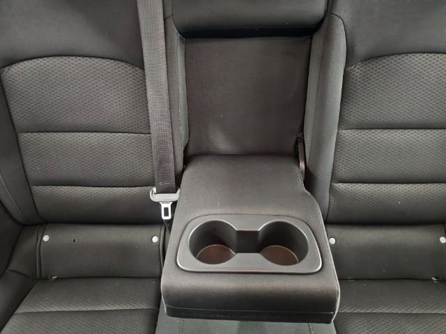 Used 2016 Chevrolet Malibu LT image 33