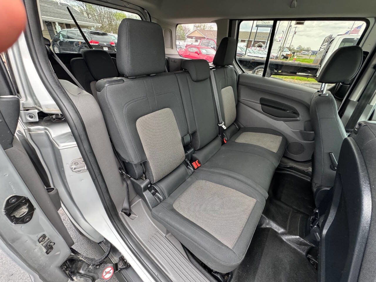 Used 2021 Ford Transit Connect XL image 15