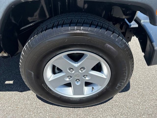 Used 2018 Jeep Wrangler Sport AWD/4WD image 14