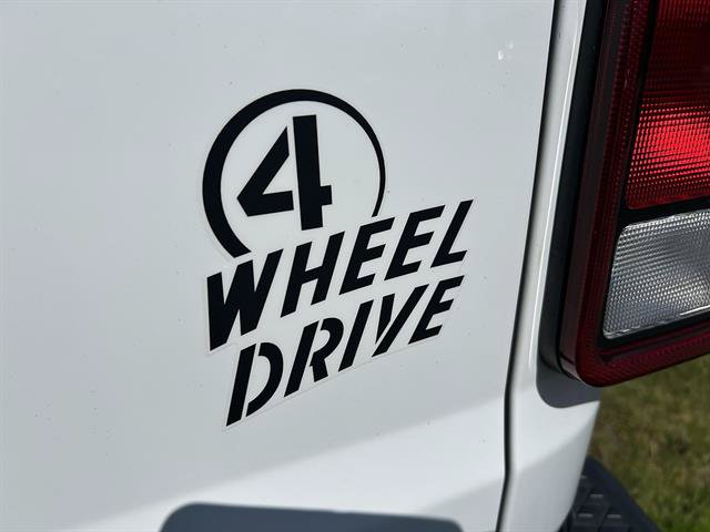 Used 2022 Jeep Gladiator Sport AWD/4WD image 36