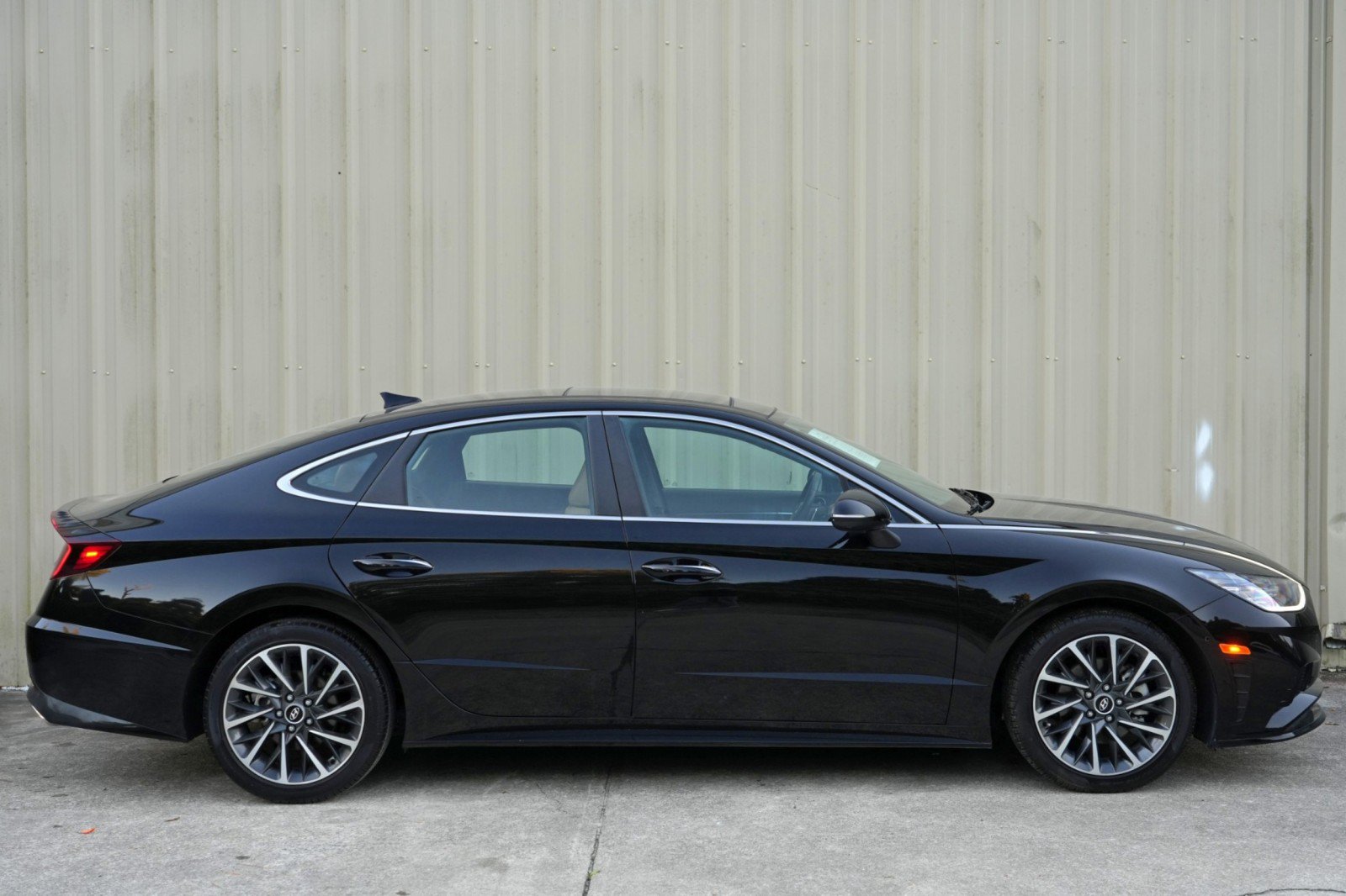 Used 2021 Hyundai Sonata Limited FWD image 51