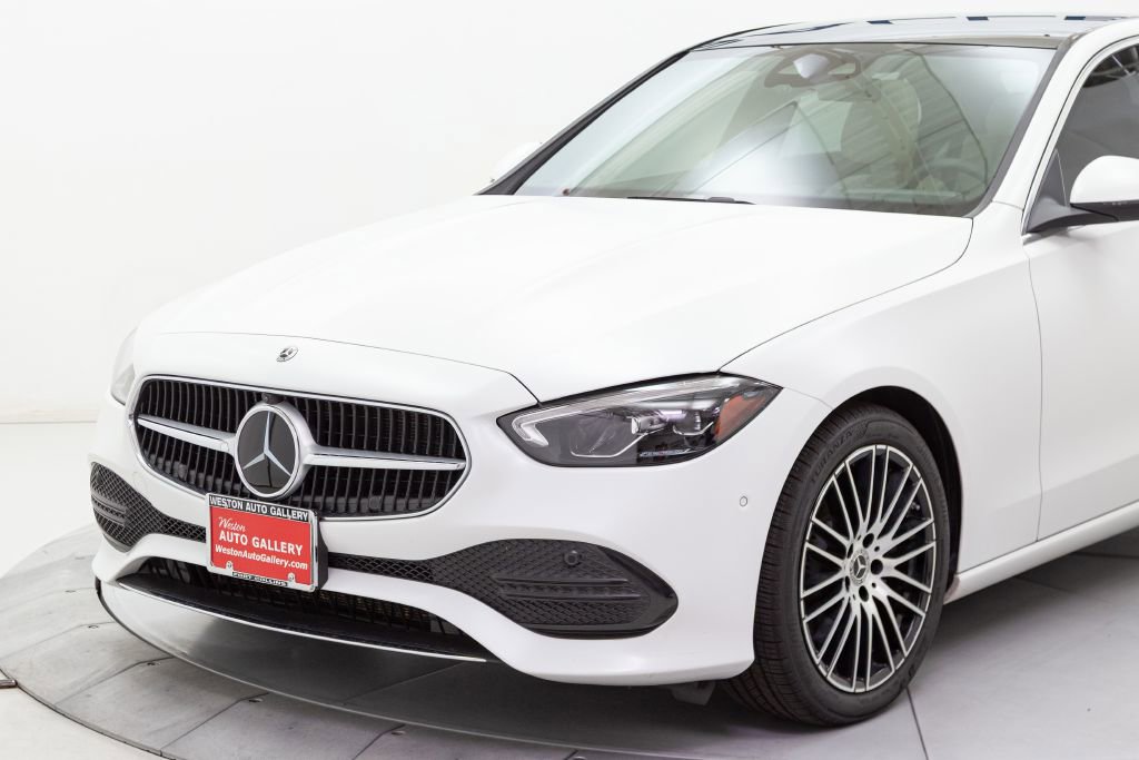 Used 2024 Mercedes-Benz C 300 4MATIC Sedan image 9