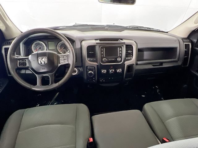 Used 2018 RAM 1500 Express w/ Express Value Package AWD/4WD image 9