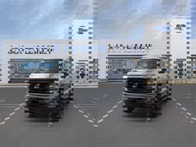 New 2024 Ford F150 XLT w/ Equipment Group 302A MID image 31