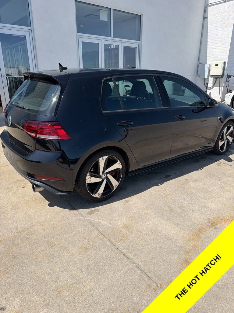 Used 2018 Volkswagen GTI SE FWD image 6