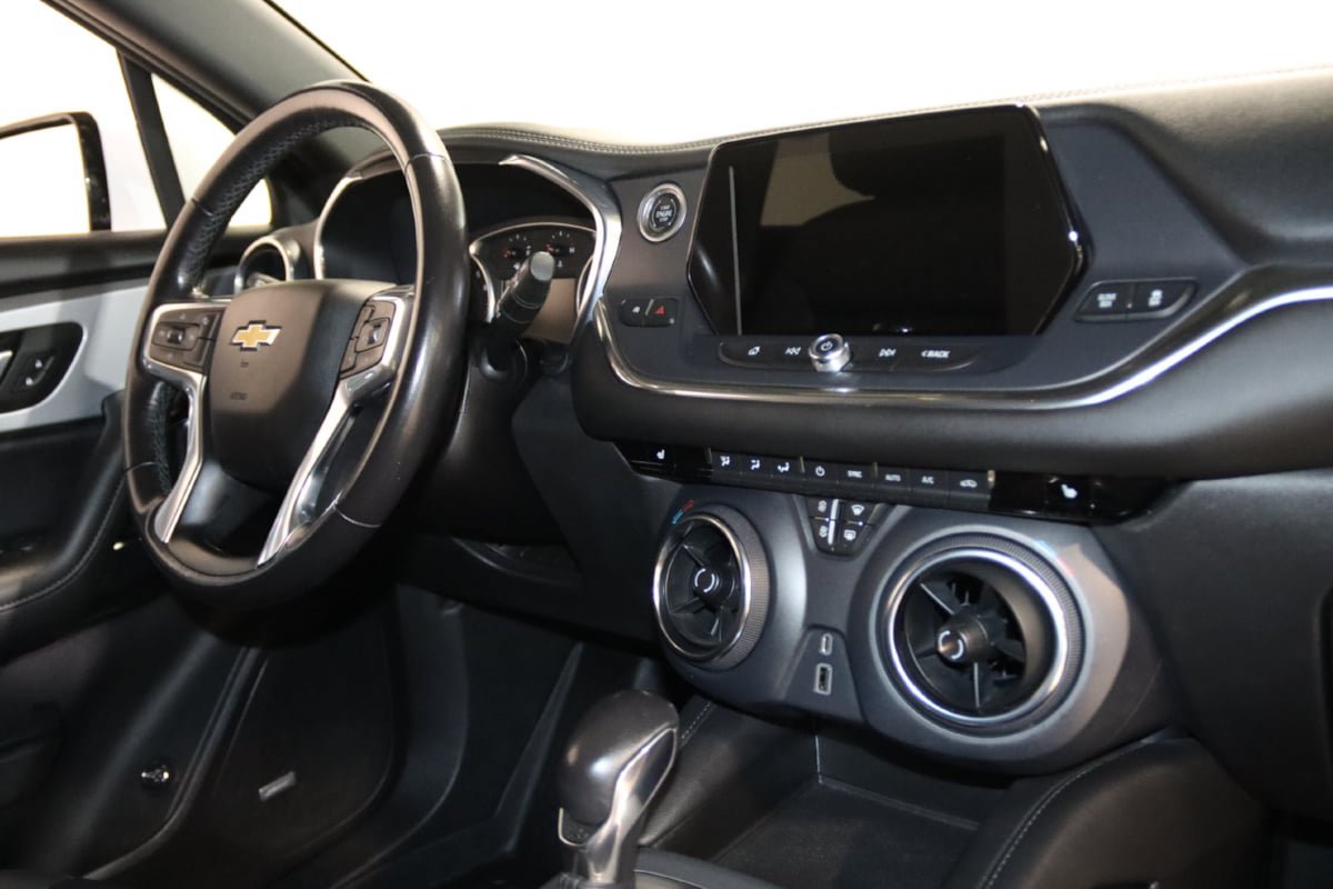 Used 2022 Chevrolet Blazer LT w/ Sound & Technology Package AWD/4WD image 54