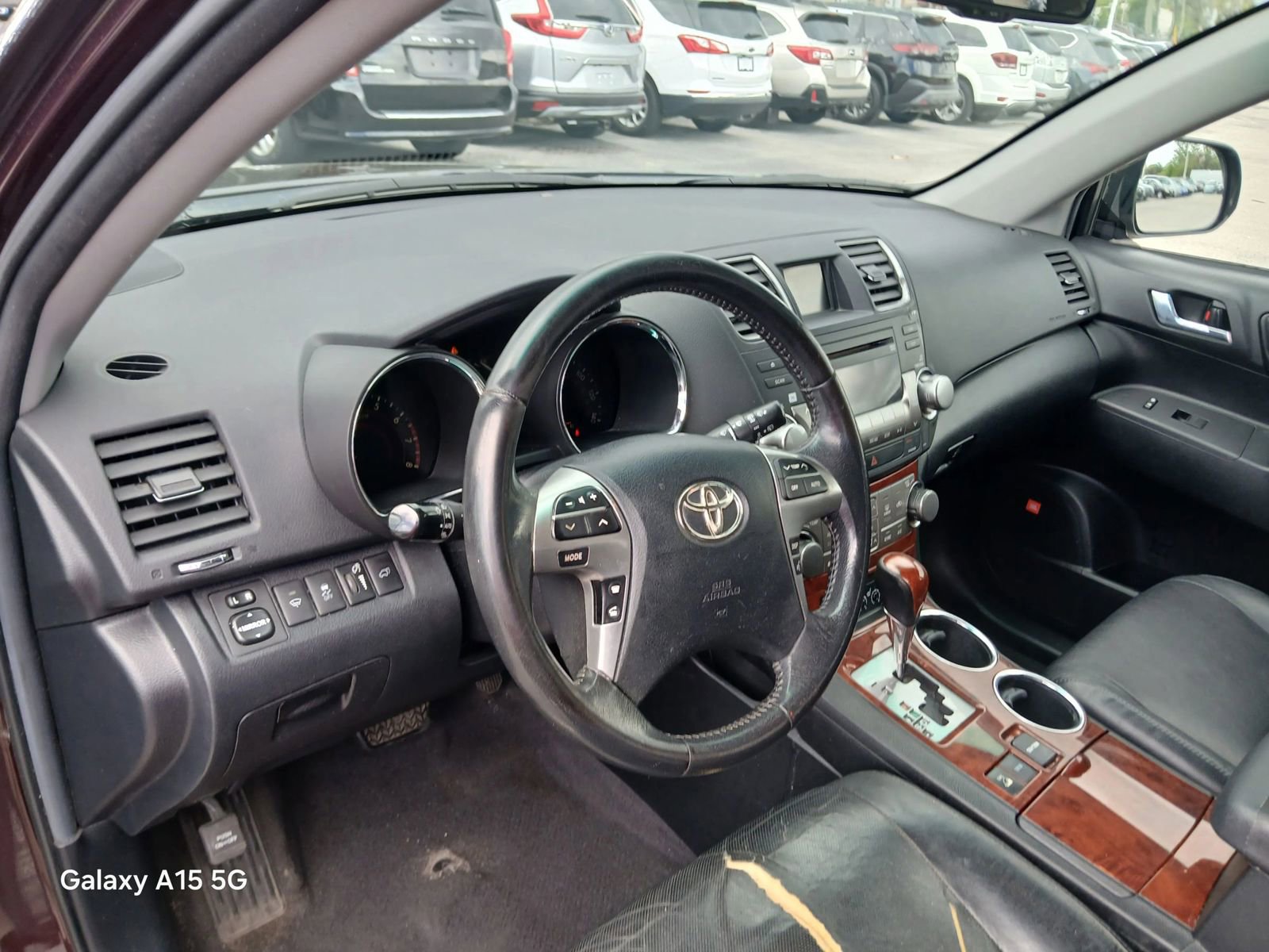 Used 2011 Toyota Highlander Limited w/ Tow Pkg image 7