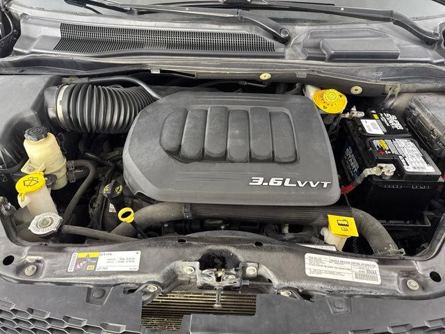 Used 2017 Dodge Grand Caravan GT FWD image 19