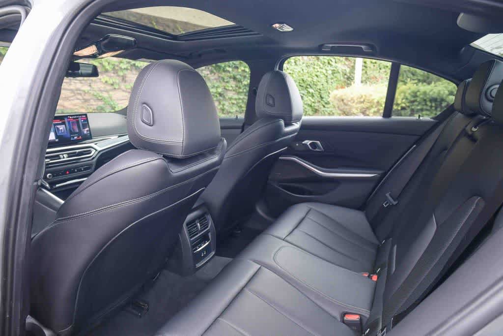 Used 2024 BMW 330i Sedan w/ M Sport Package RWD image 20