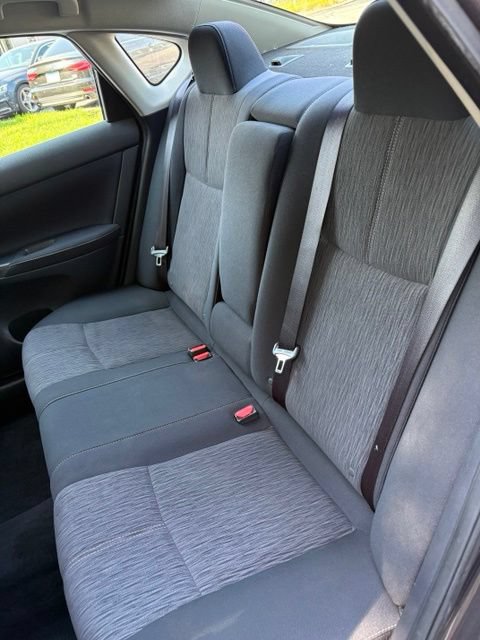 Used 2015 Nissan Sentra SV w/ Style Package FWD image 6