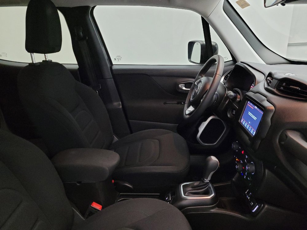 Used 2021 Jeep Renegade Latitude image 21