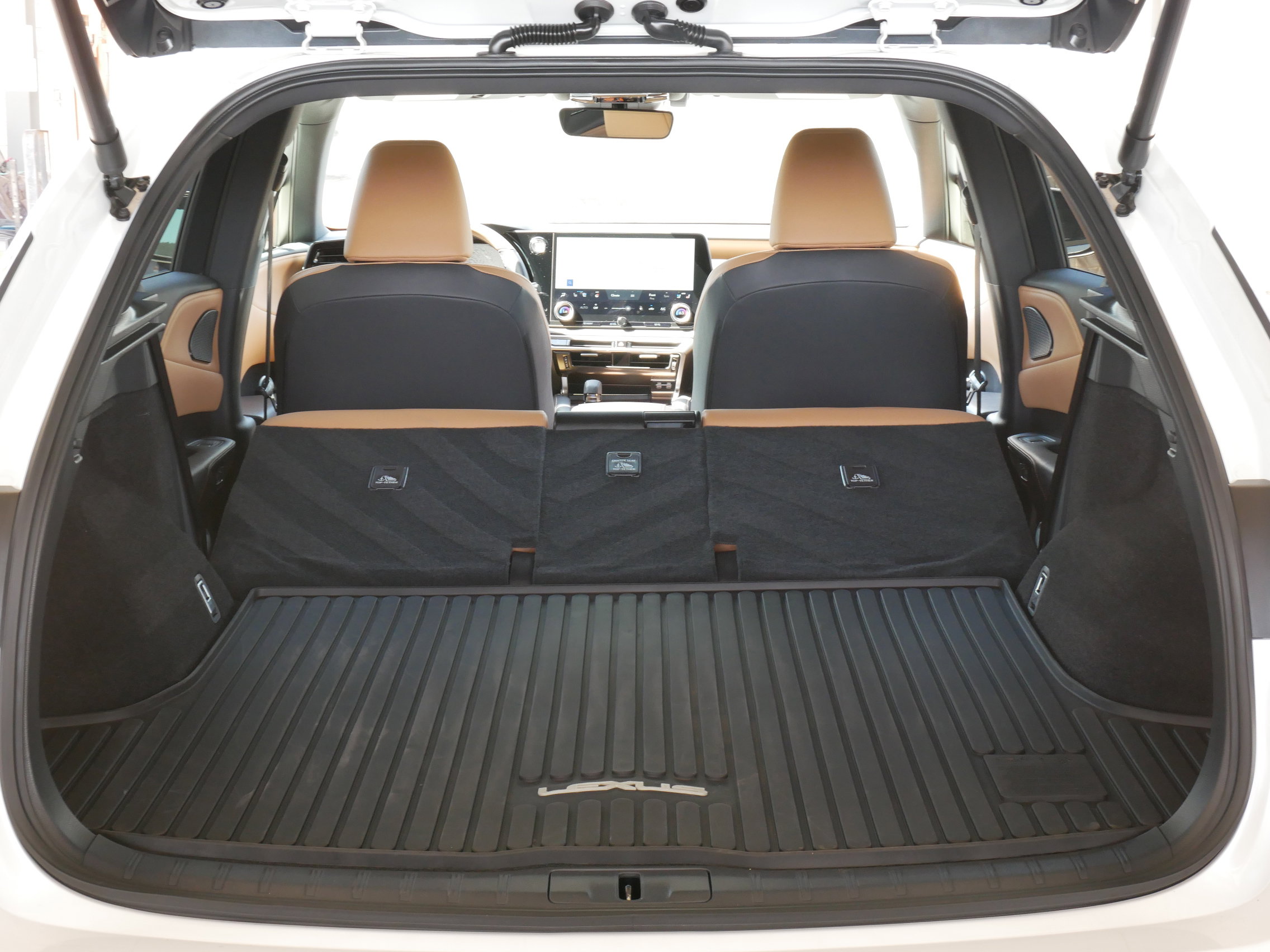 Used 2025 Lexus RX 350 Premium FWD image 34