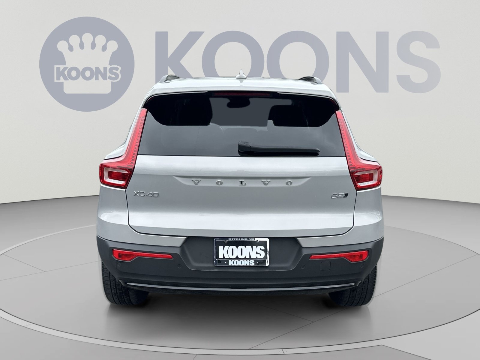 Used 2023 Volvo XC40 B5 Plus w/ Protection Package Premier AWD/4WD image 10
