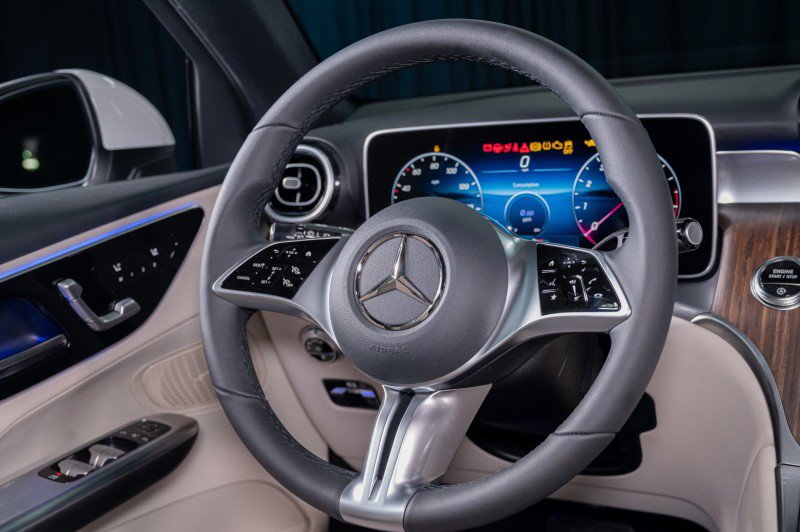 Certified 2026 Mercedes-Benz GLC 300 image 15