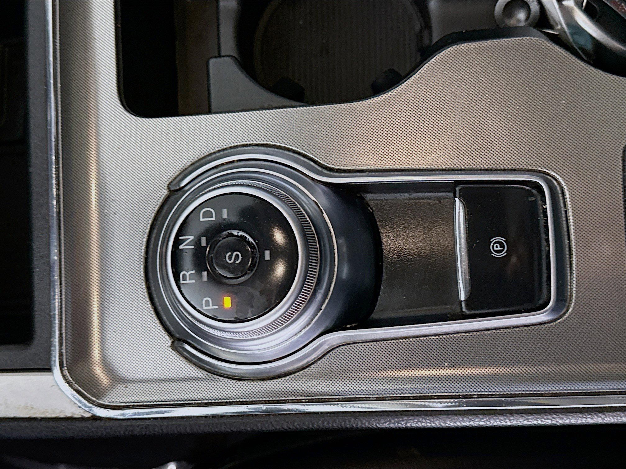 Used 2022 Ford Edge SEL w/ Convenience Package image 20