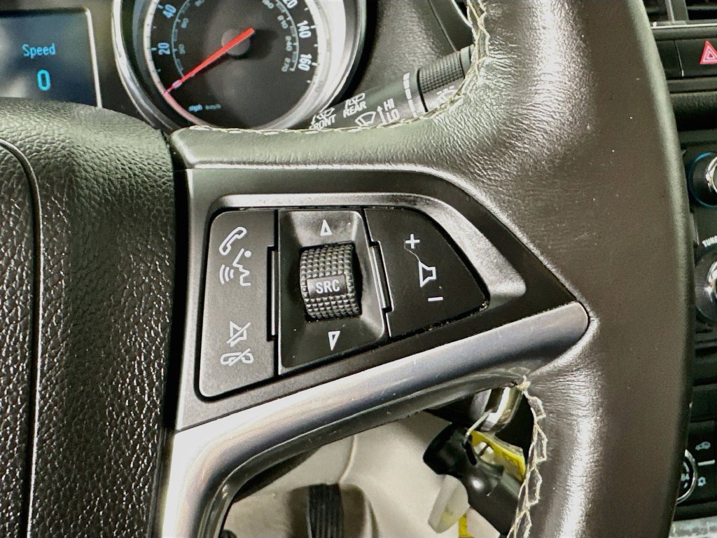 Used 2015 Buick Encore Convenience FWD image 10
