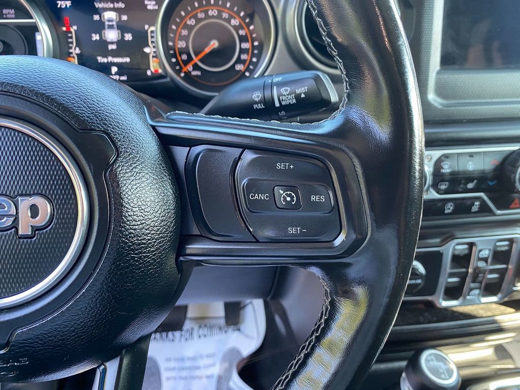 Used 2021 Jeep Gladiator Sport image 16