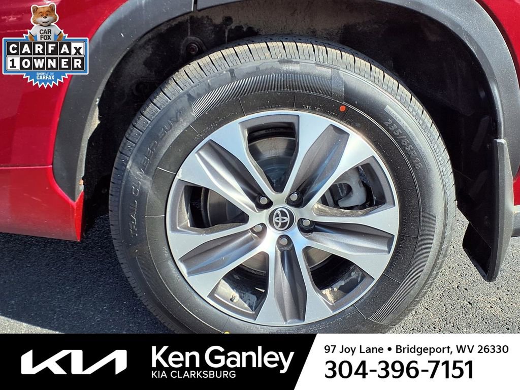 Used 2022 Toyota Highlander XLE image 10