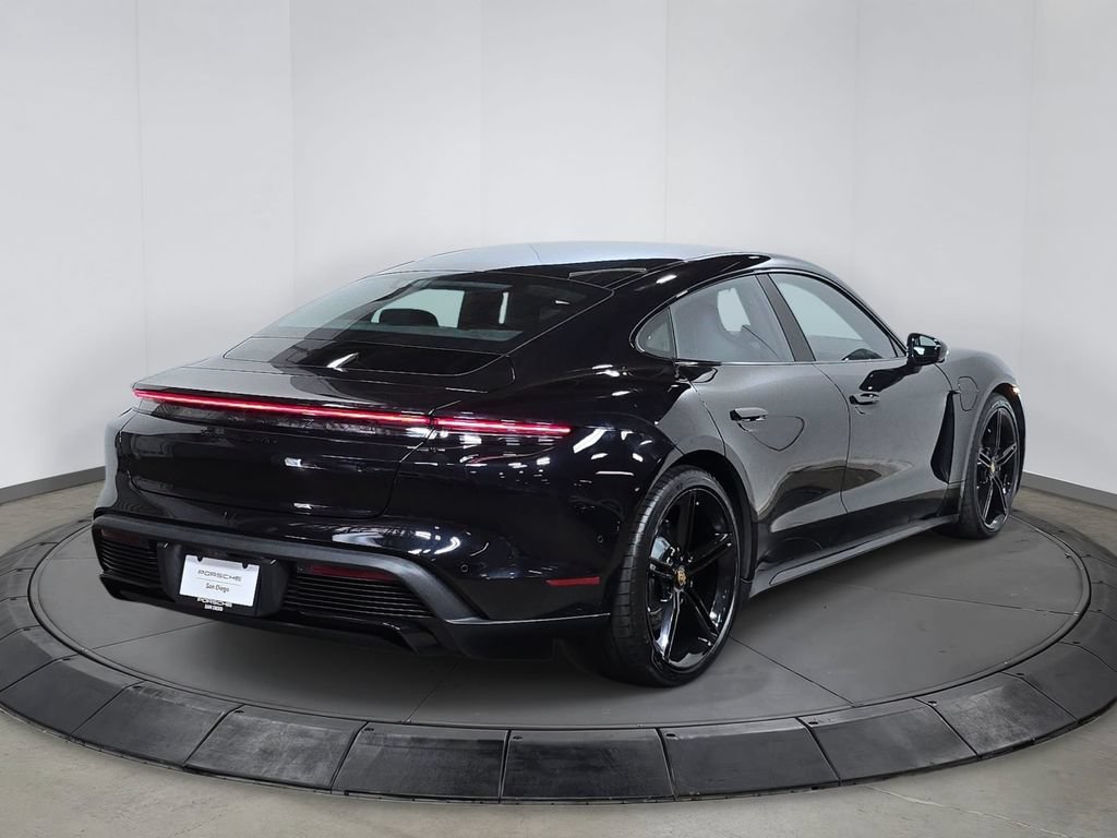 Used 2024 Porsche Taycan Turbo AWD/4WD image 7