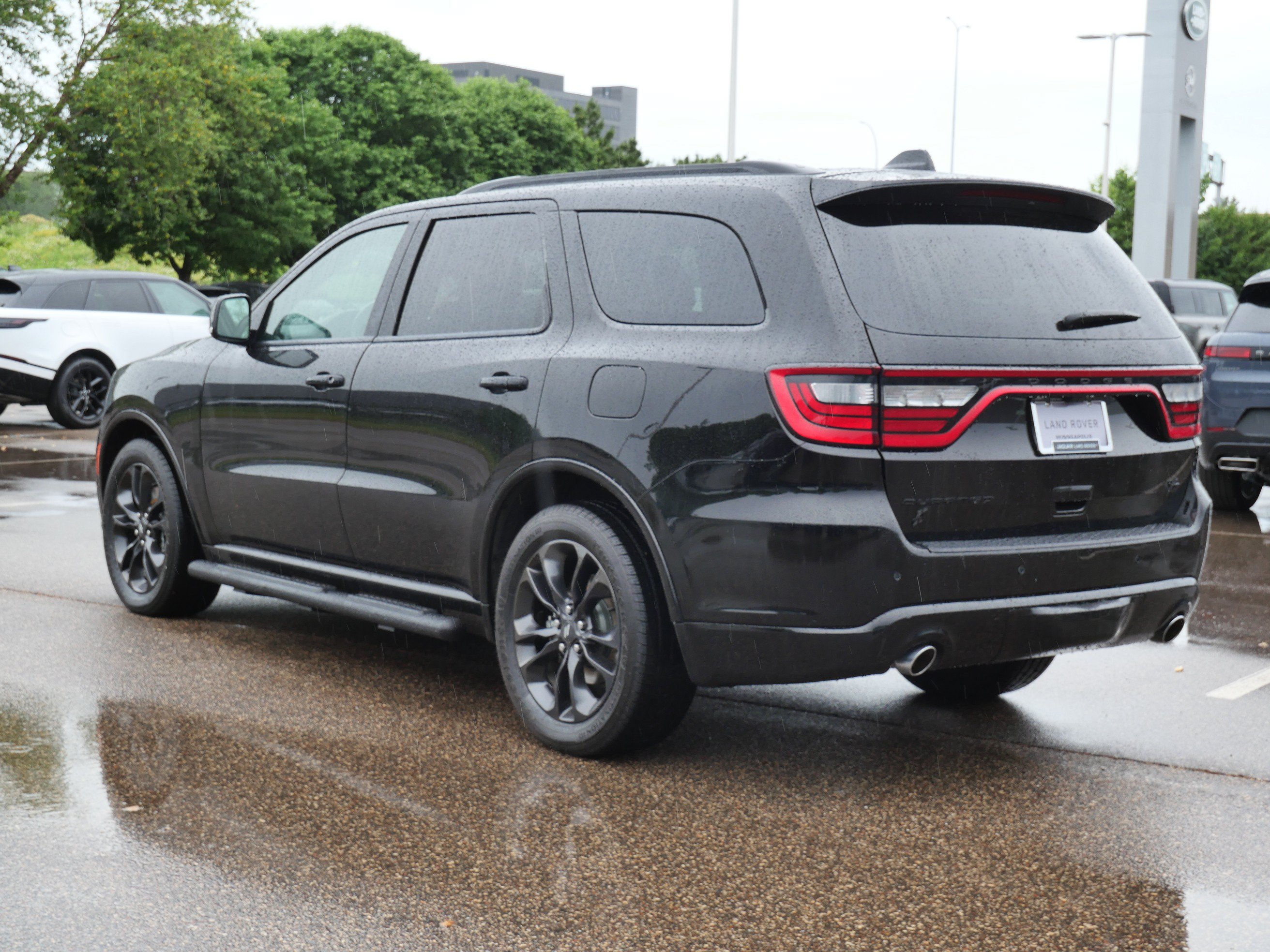 Used 2024 Dodge Durango R/T AWD/4WD image 3