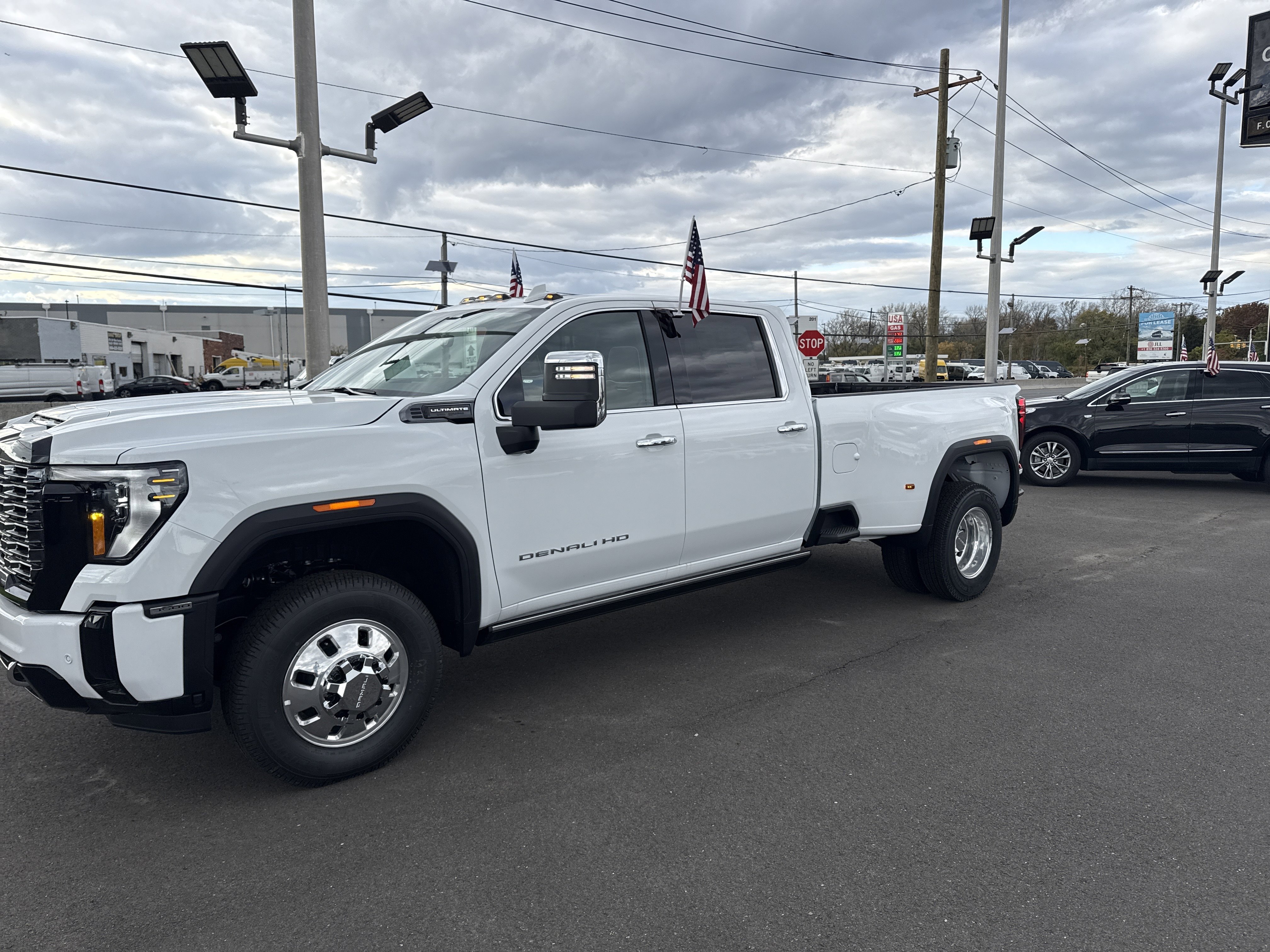 New 2026 GMC Sierra 3500 Denali Ultimate image 10