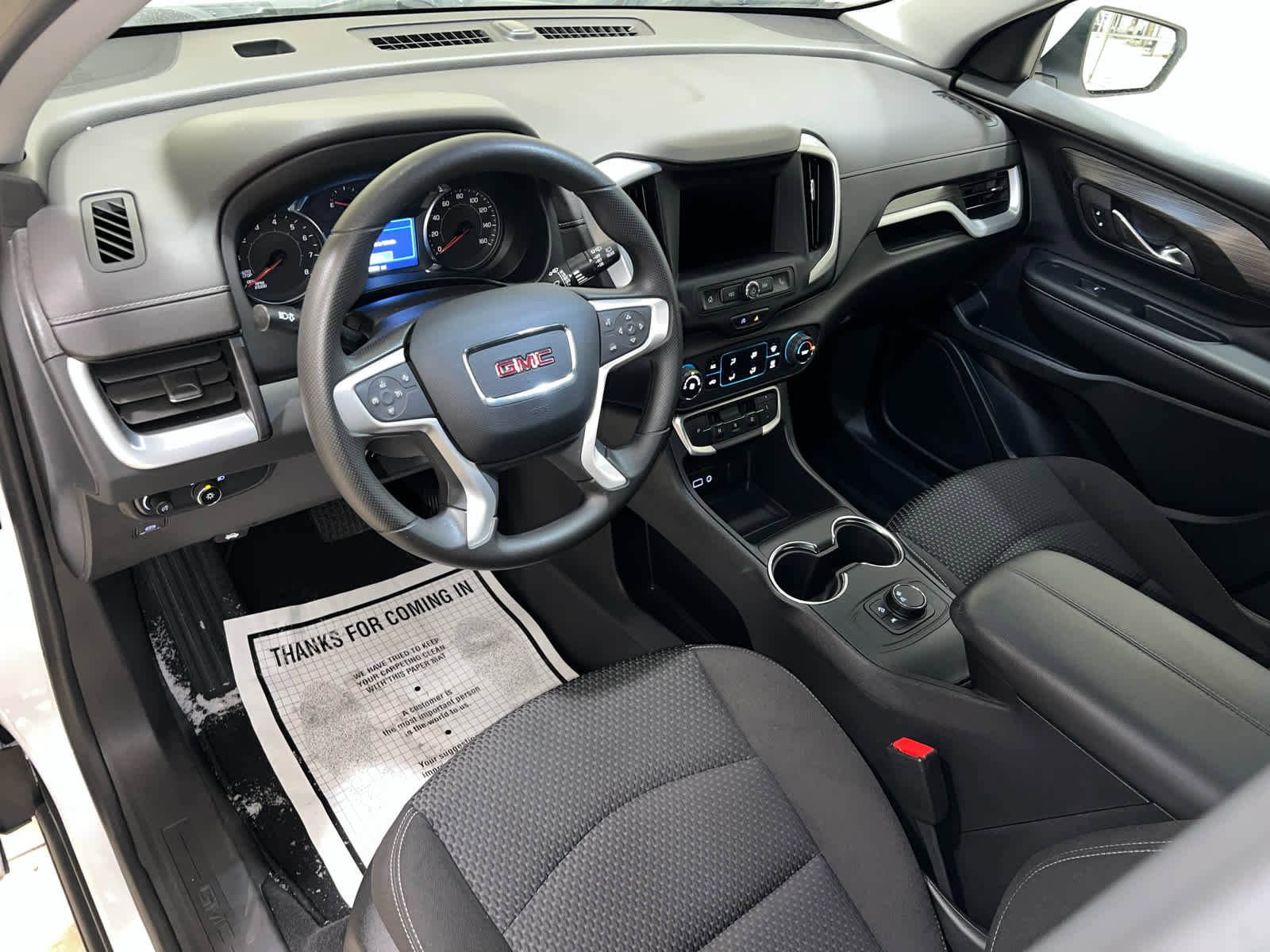 Used 2023 GMC Terrain SLE image 17