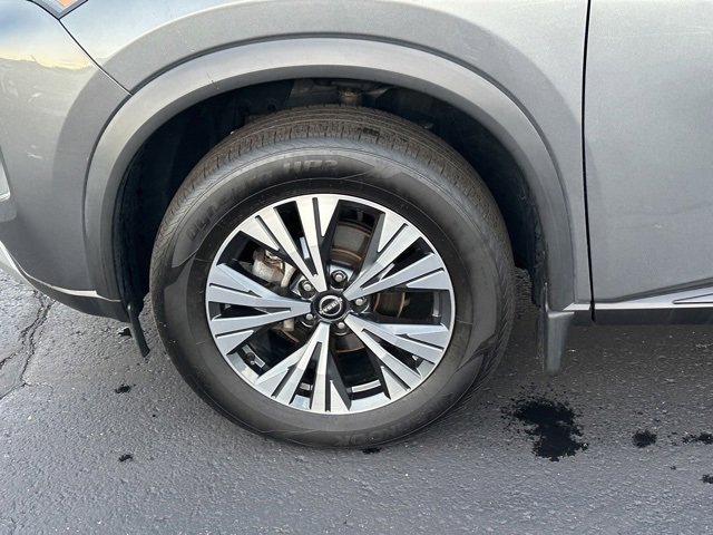 Certified 2023 Nissan Rogue SV image 11