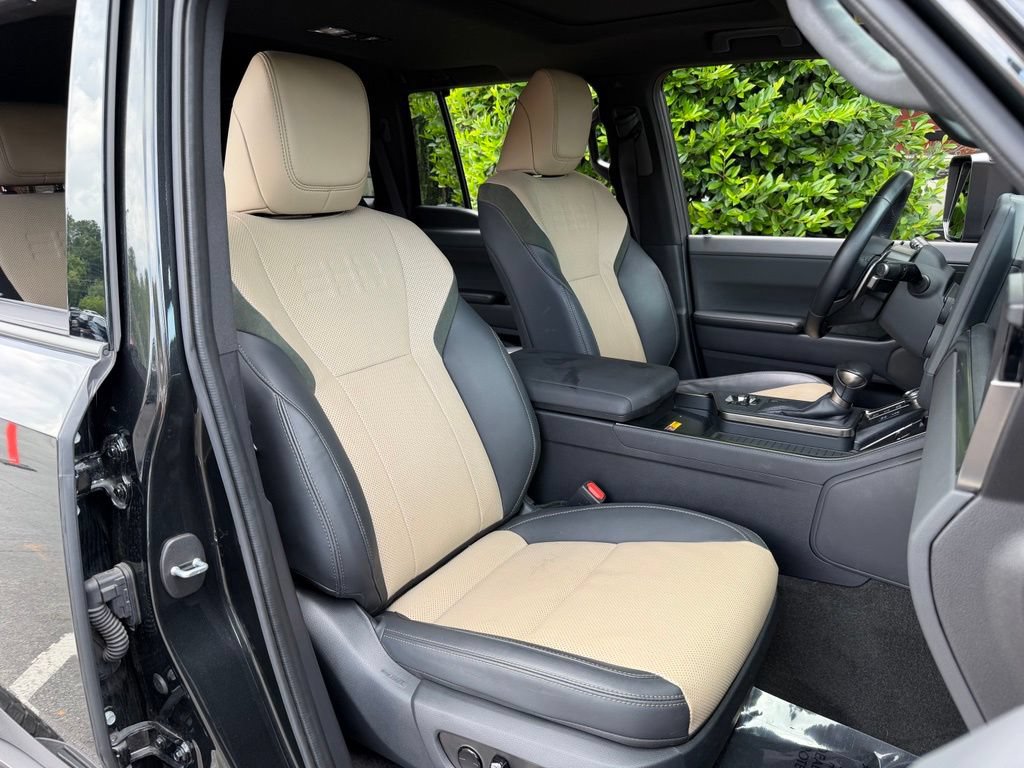 Used 2024 Lexus GX 550 AWD/4WD image 33