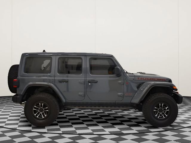 Used 2025 Jeep Wrangler Unlimited Rubicon image 2