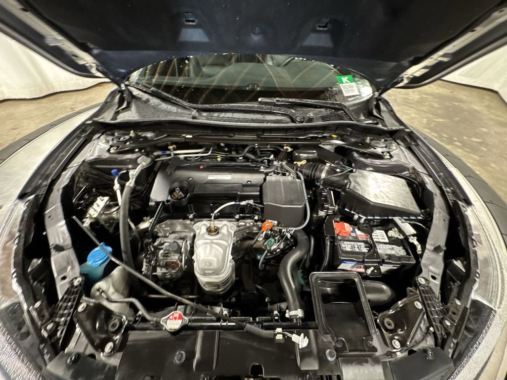 Used 2017 Honda Accord Sport Special Edition image 31